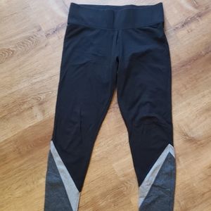 Victoria Sport Leggings